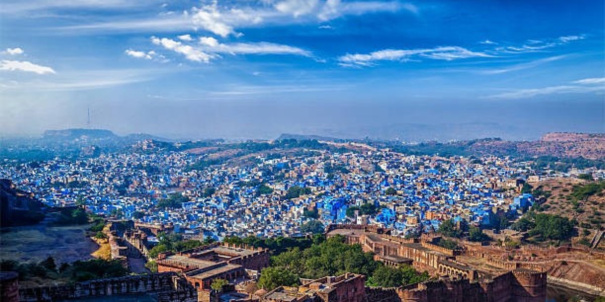 A Complete Guide to Jodhpur Forts, Street Food, and Heritage Sites