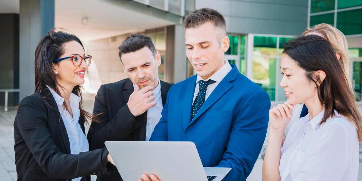 How International Recruitment Agencies Help Businesses Hire Worldwide