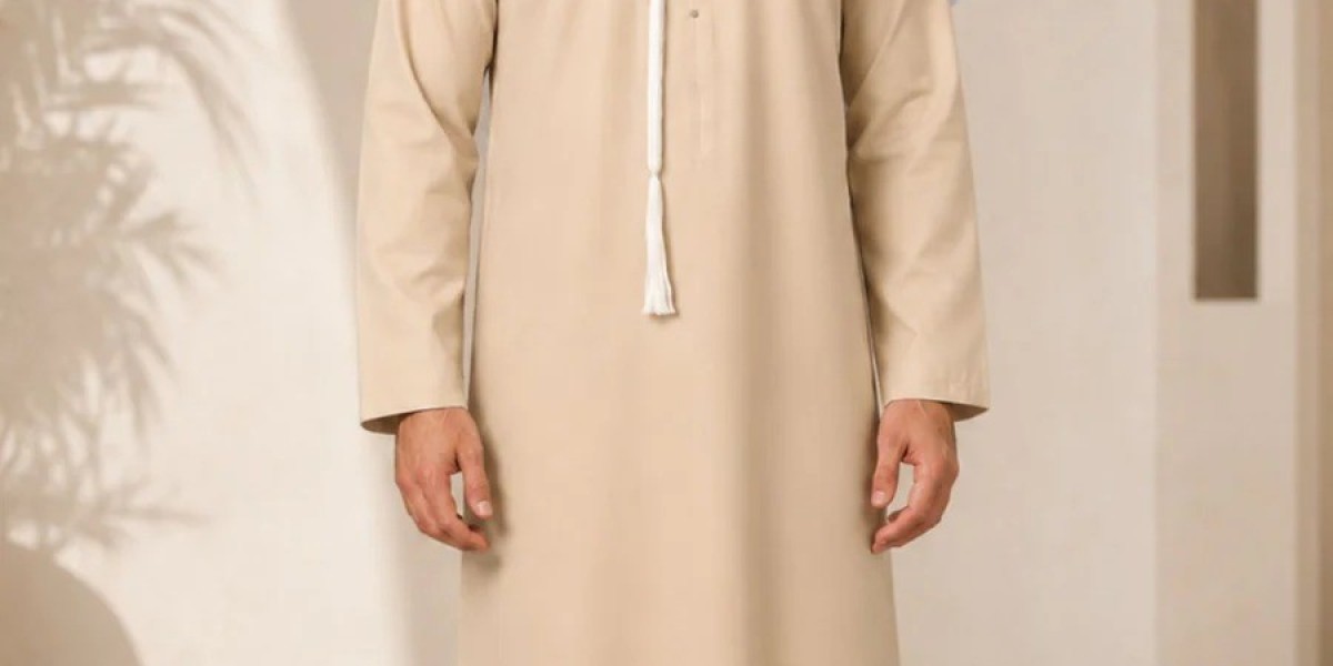 Modern Muslim Thobe for Everyday Comfort