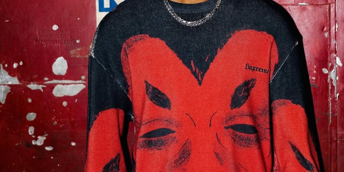 Supreme Hoodie Contemporary Urban Fashion
