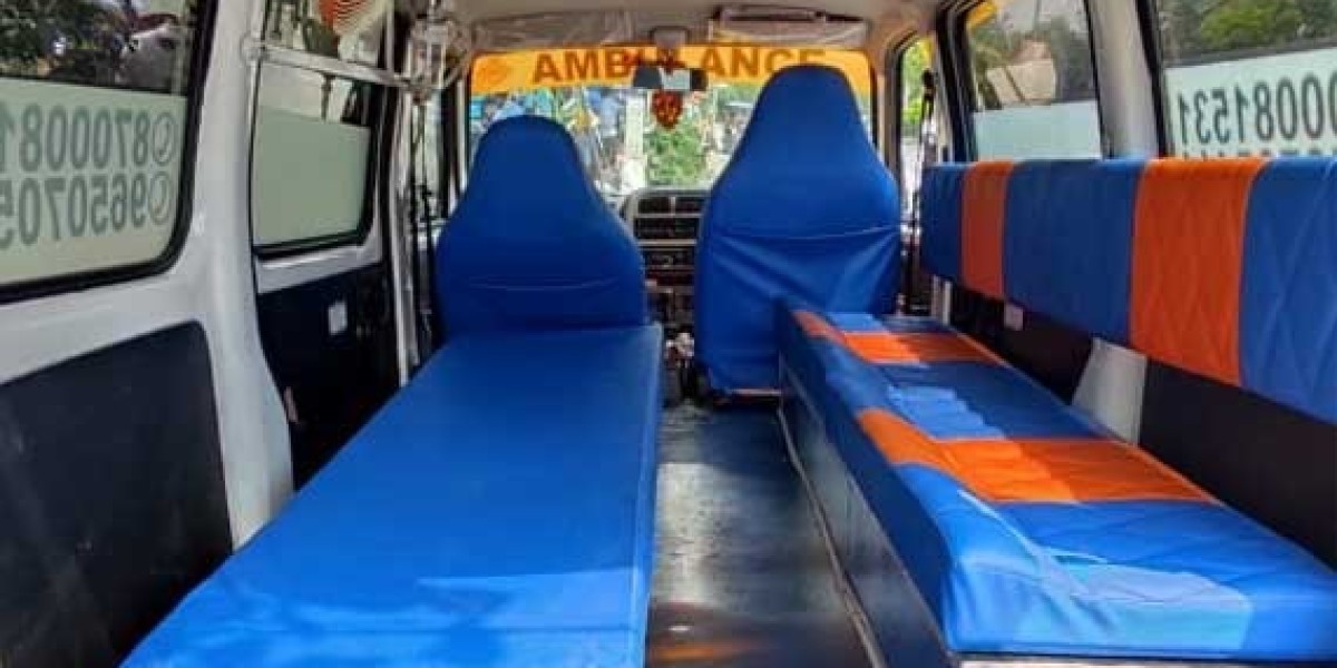 Why More Families Trust Ambulance Services in Delhi During Medical Emergencies