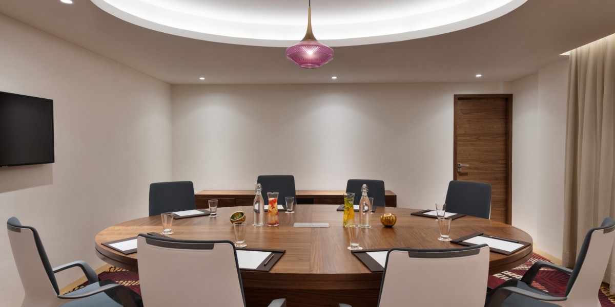Discover the Benefits of Staying at a Premium Hotel in Dwarka