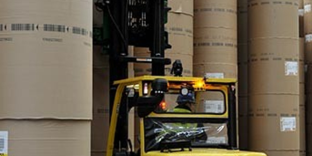Power Pallet Trucks in Dubai, UAE | Kanoo Machinery