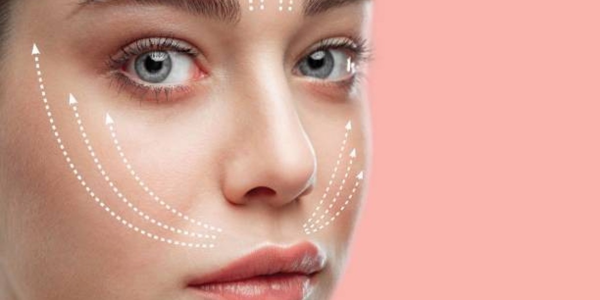 Magical Facelift in Dubai: How to Look Younger Naturally