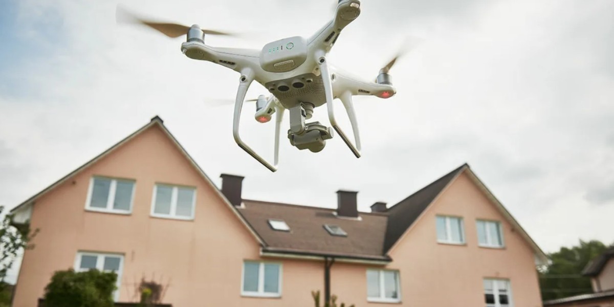 How Real Estate Drone Photography Services Enhance Your Property Listing