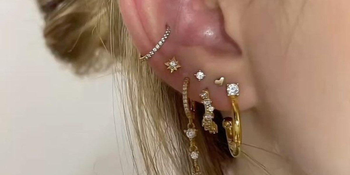 Ear Piercing in Dubai: Common Mistakes to Avoid