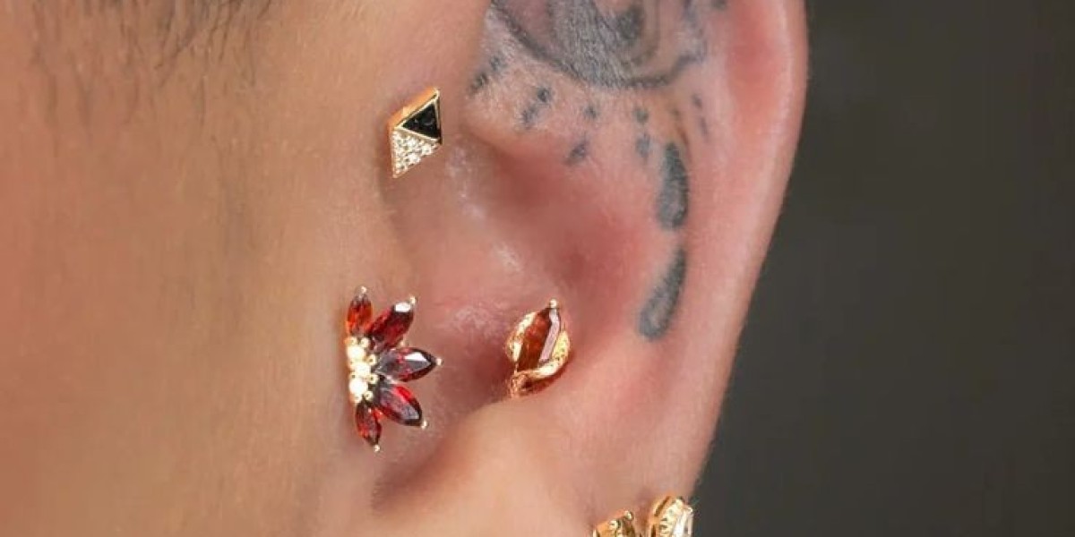 Ear Piercing in Dubai for Sensitive Skin Solutions