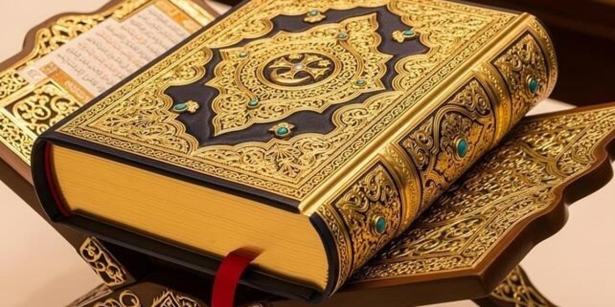 Online Quran Reader for Simple and Peaceful Recitation