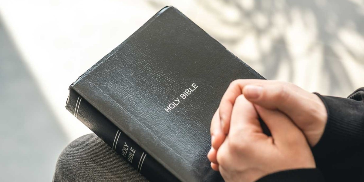 No Pastor, No Problem? How Home Churches Can Find Healthy Christian Guidance Without Losing Their Soul