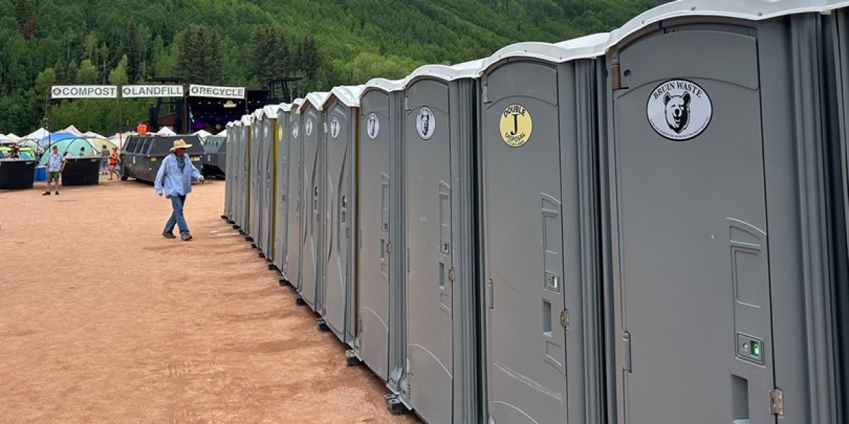 Luxury Toilet Rental: The Complete Guide to Premium Portable Restroom Solutions