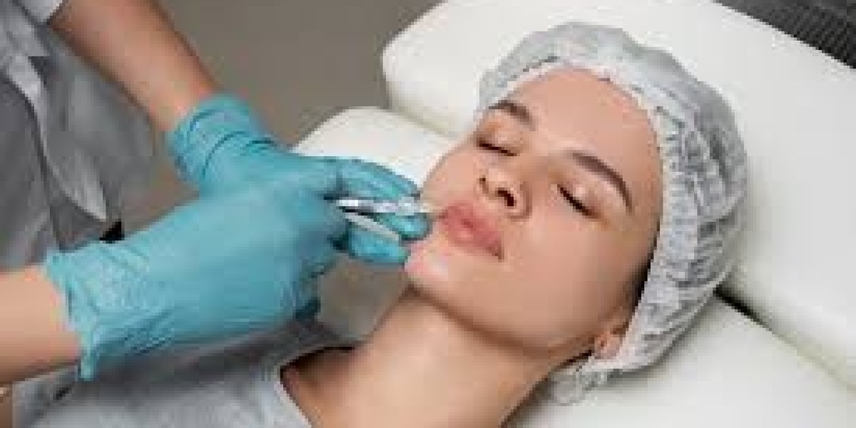 What to Expect During Dermal Fillers in Dubai