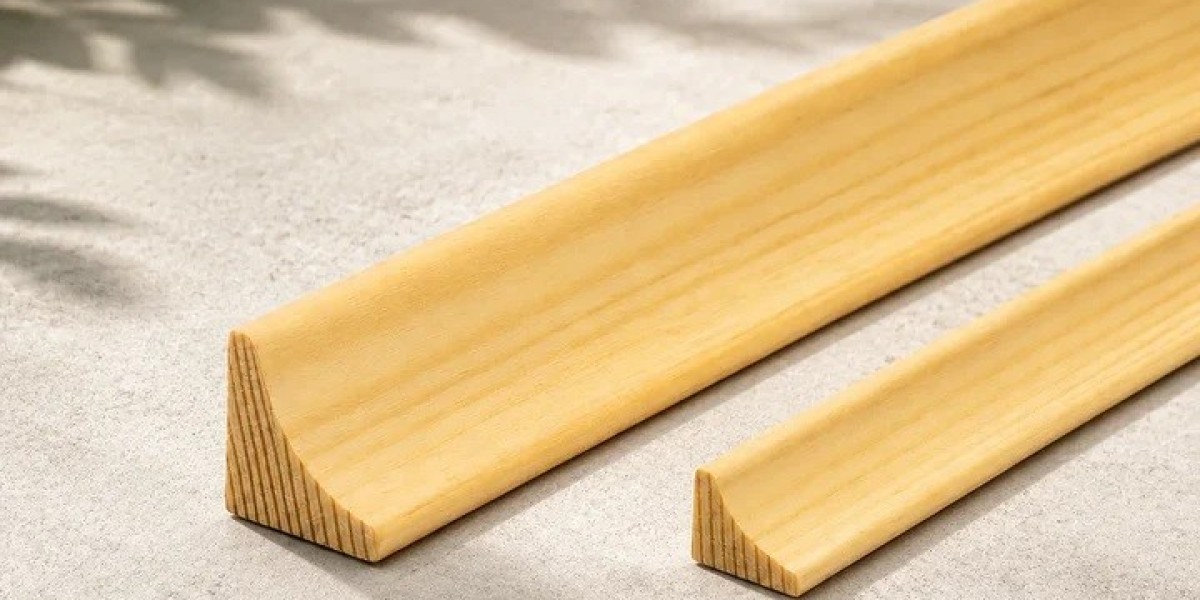 Pine Scotia Skirting Trims – The Perfect Finishing Touch for Flooring Projects