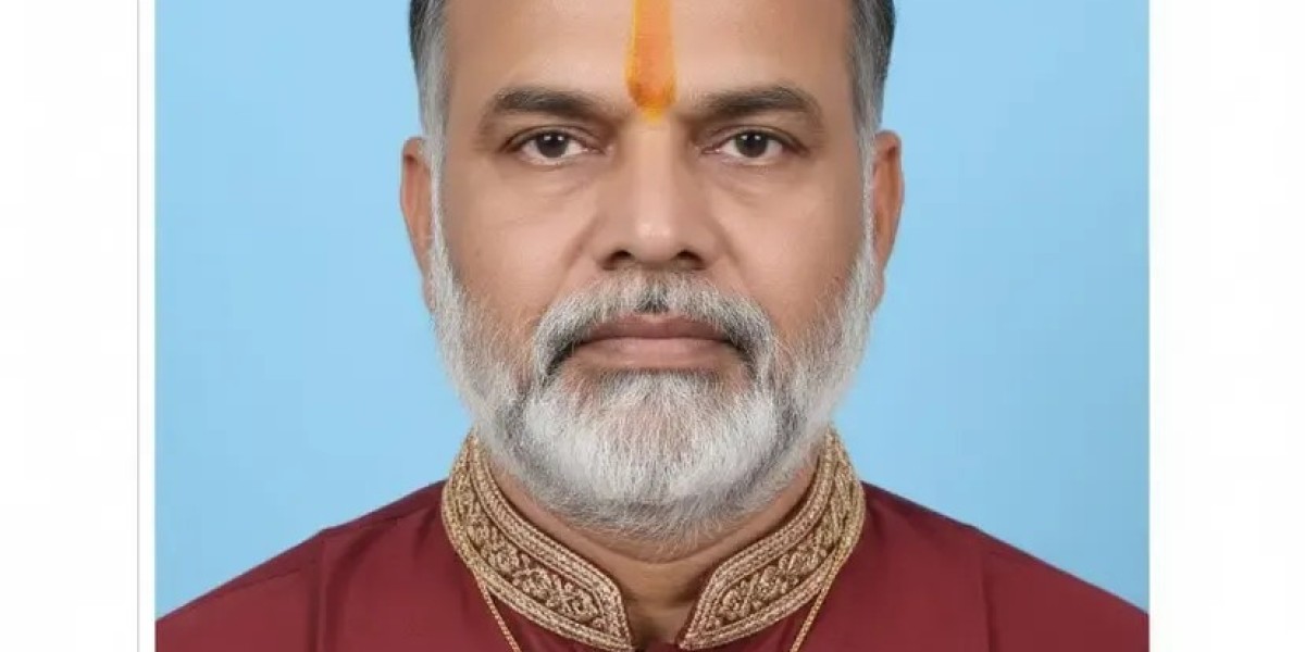 Online Astrology Consultation for Trusted Vedic Guidance