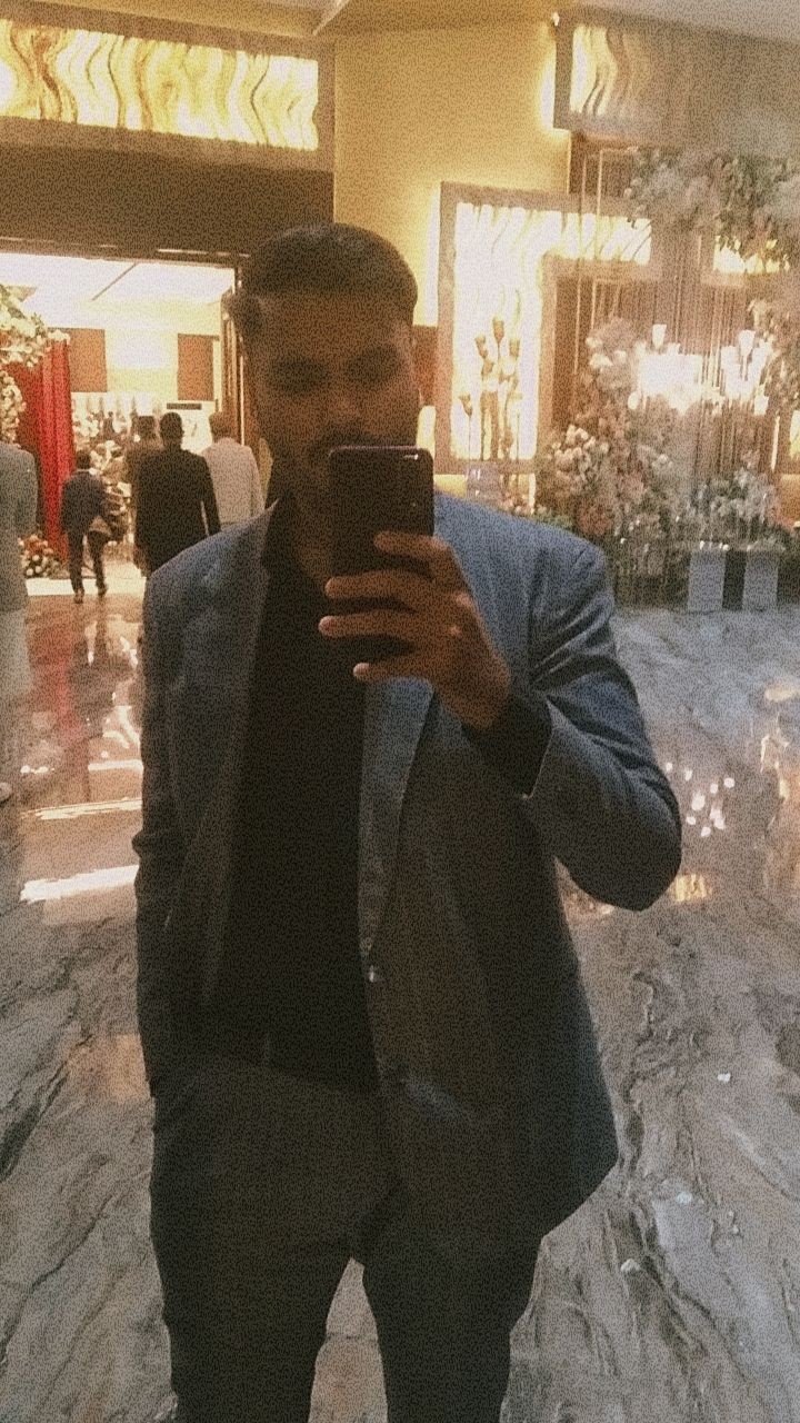 Zuraiz Khan