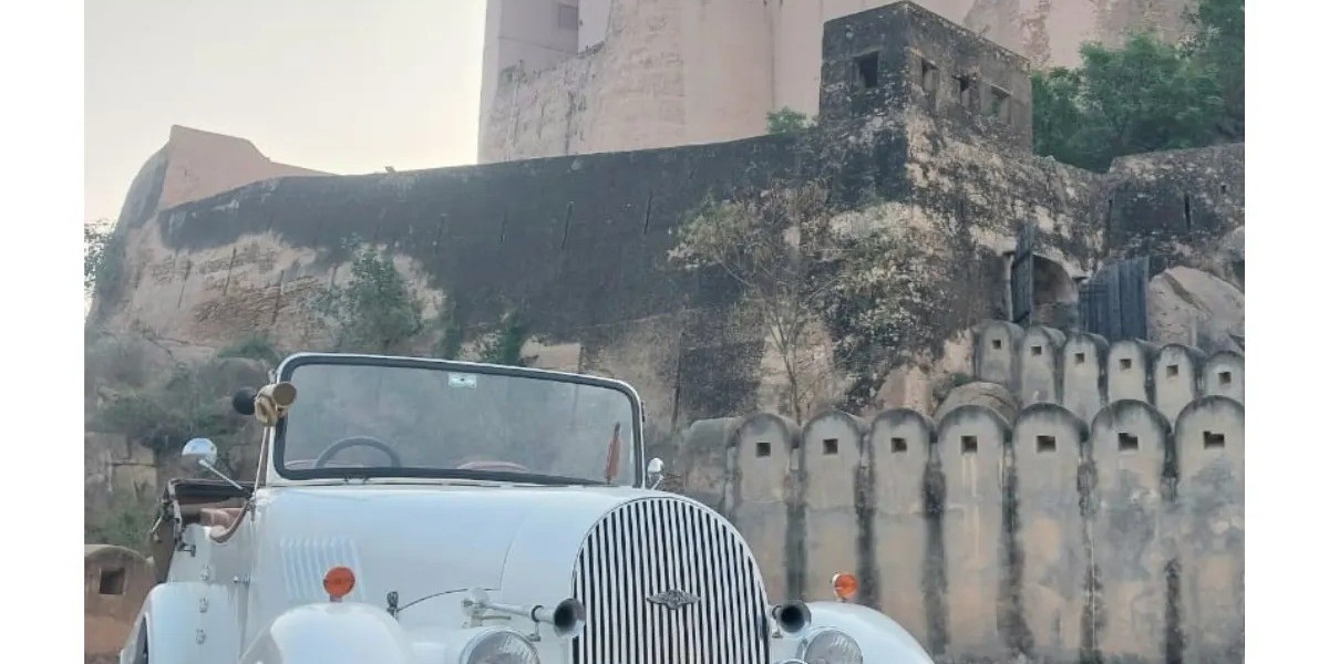 Vintage Cars in Jaisalmer for Royal Weddings & Events