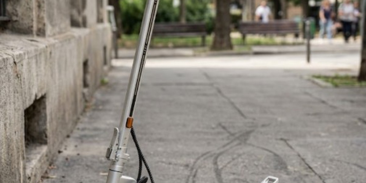Redefining Urban Mobility: The SYEV SY-HB02 10-Inch 500W Electric Scooter Experience