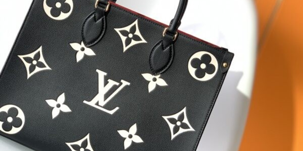 The Enduring Allure of the Goyard Tote Bag Replica: A Deep Dive into Iconic Style