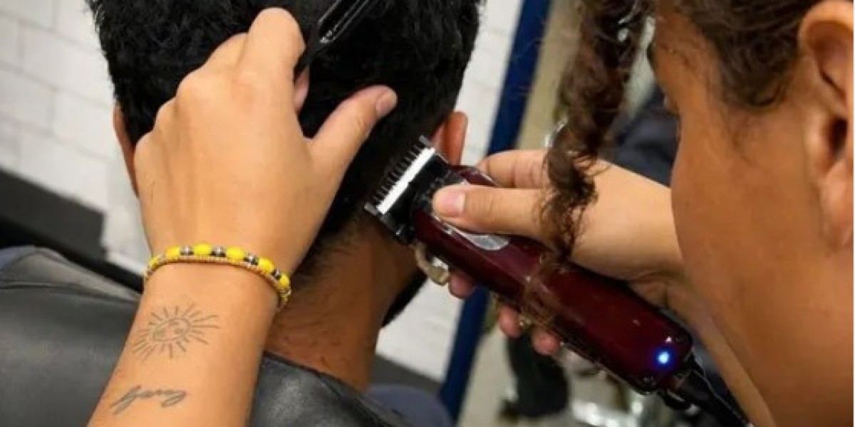 Why an NVQ Level 2 & 3 Hairdressing Course Is the Best Investment for Your Beauty Career